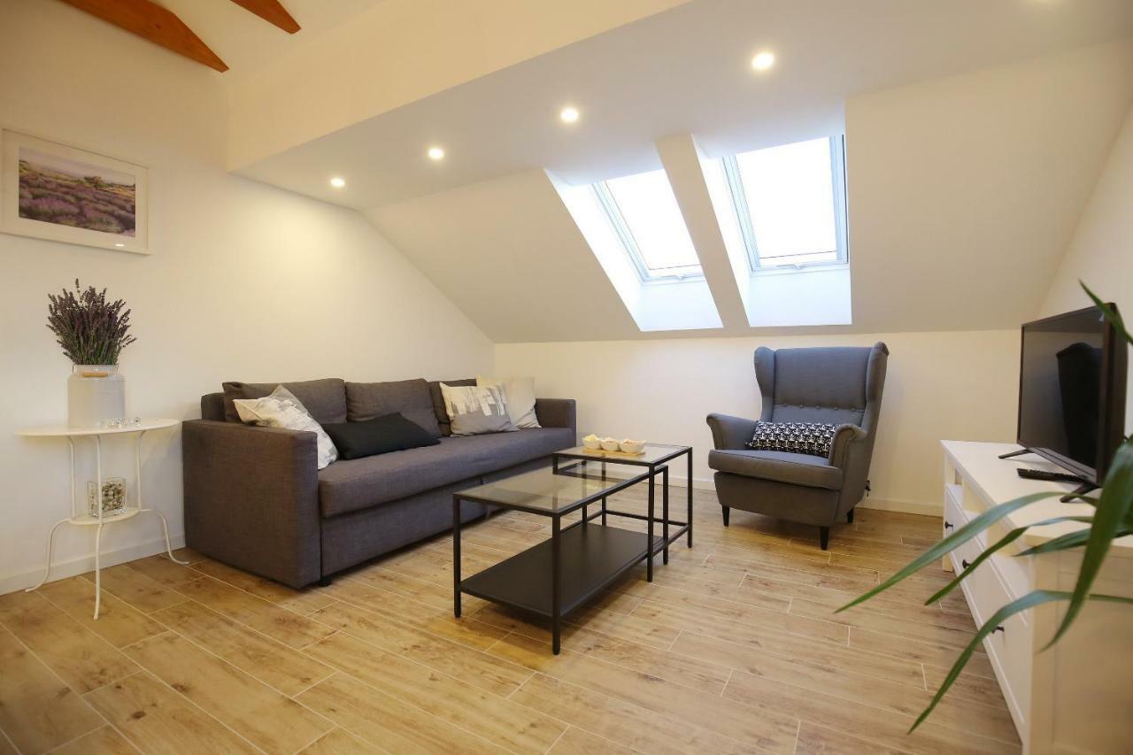 Apartman Baredine Maslenica Buitenkant foto