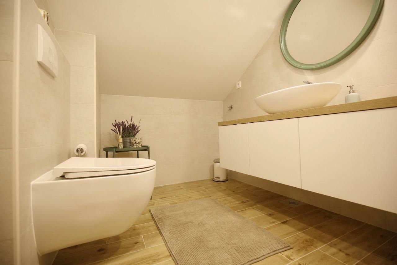 Apartman Baredine Maslenica Buitenkant foto